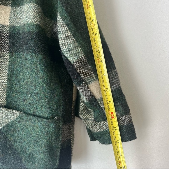 Vintage Kids Wool Plaid Canadian Camper Coat Sz 5 mohair made in canada - Picture 11 of 12